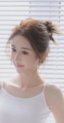 亚亚演绎邓紫棋热单《来自天堂的》据